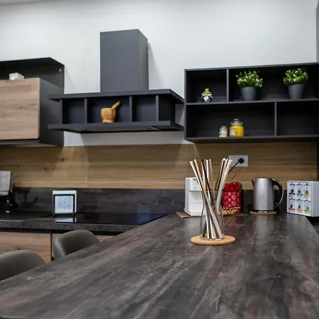 L Arche Comfort & Relax Brown Di Via Varesina Lägenhet Milano